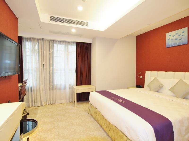 The Bauhinia Hotel - Central Hongkong Exteriör bild